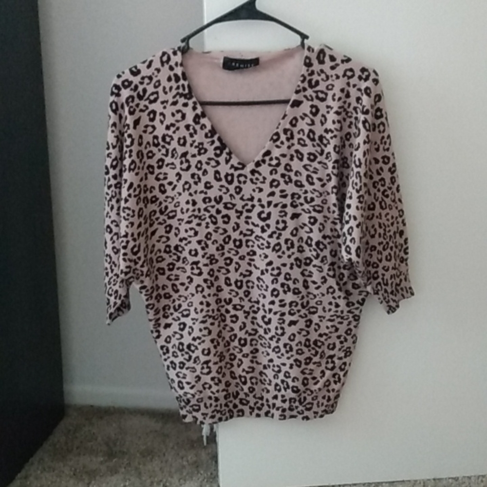 XS leopard print